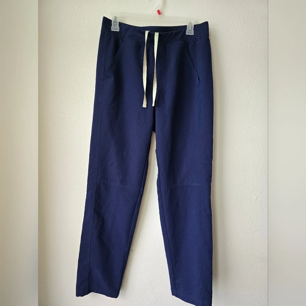 Figs Men's Navy Joggers with White Tie